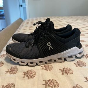 Women’s On Cloudswift Black Running Shoes